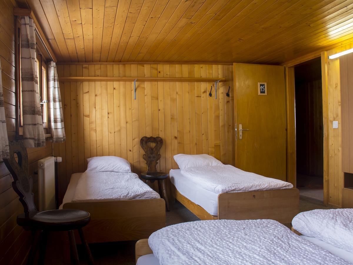 Refuge De Plan-Francey Hotell Moleson Exteriör bild
