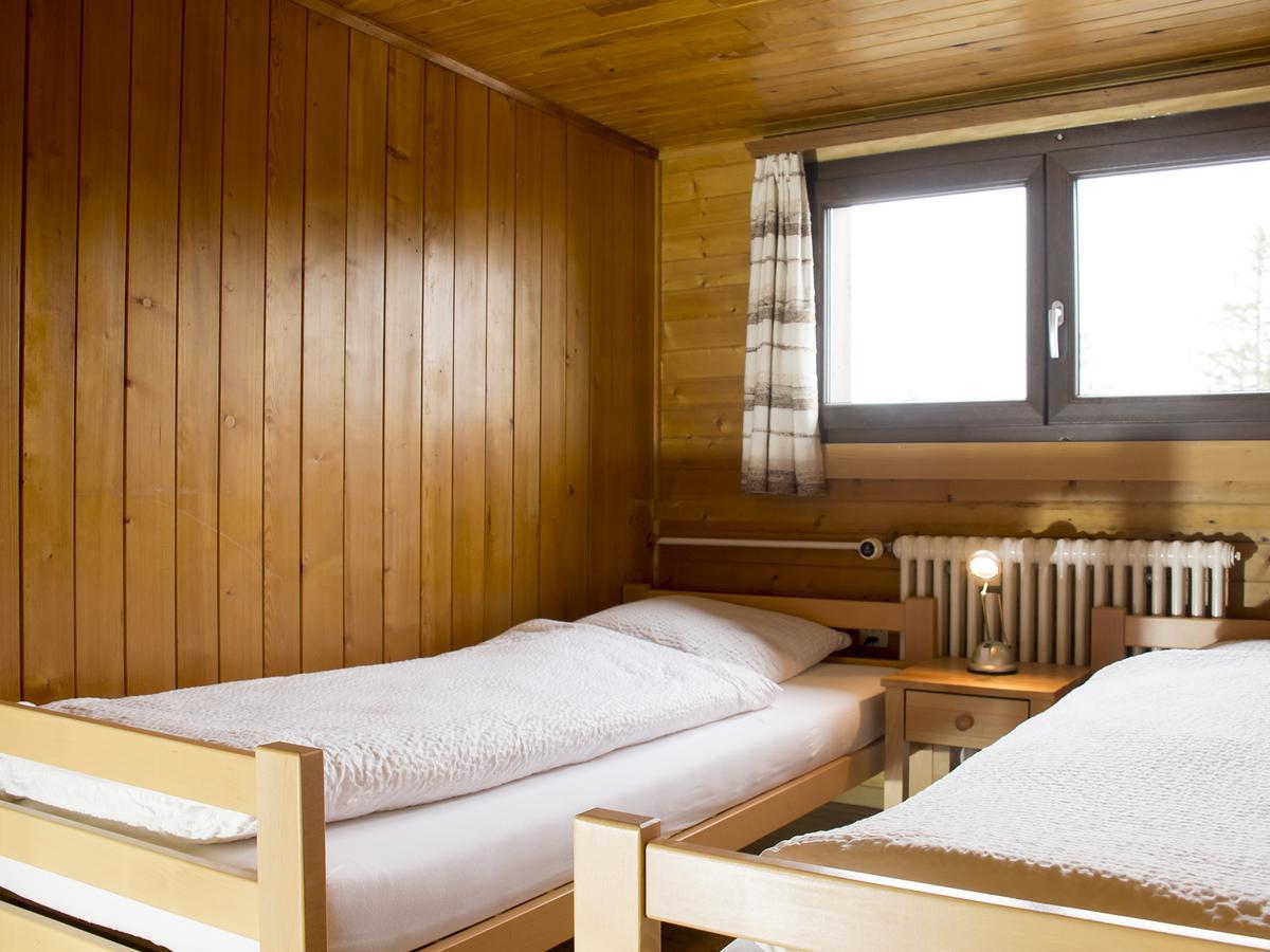 Refuge De Plan-Francey Hotell Moleson Exteriör bild