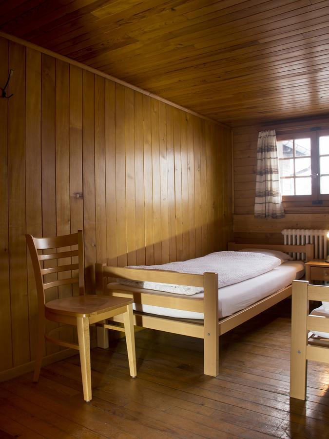 Refuge De Plan-Francey Hotell Moleson Exteriör bild